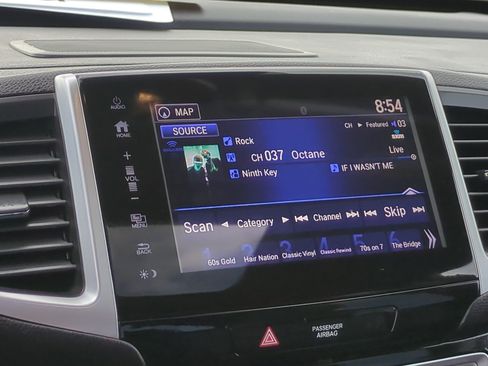 Used 2020 Honda Ridgeline RTL-E image 23