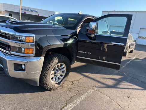 Used 2019 Chevrolet Silverado 2500 LTZ w/ Duramax Plus Package image 5