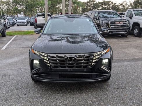 Used 2022 Hyundai Tucson Limited image 3