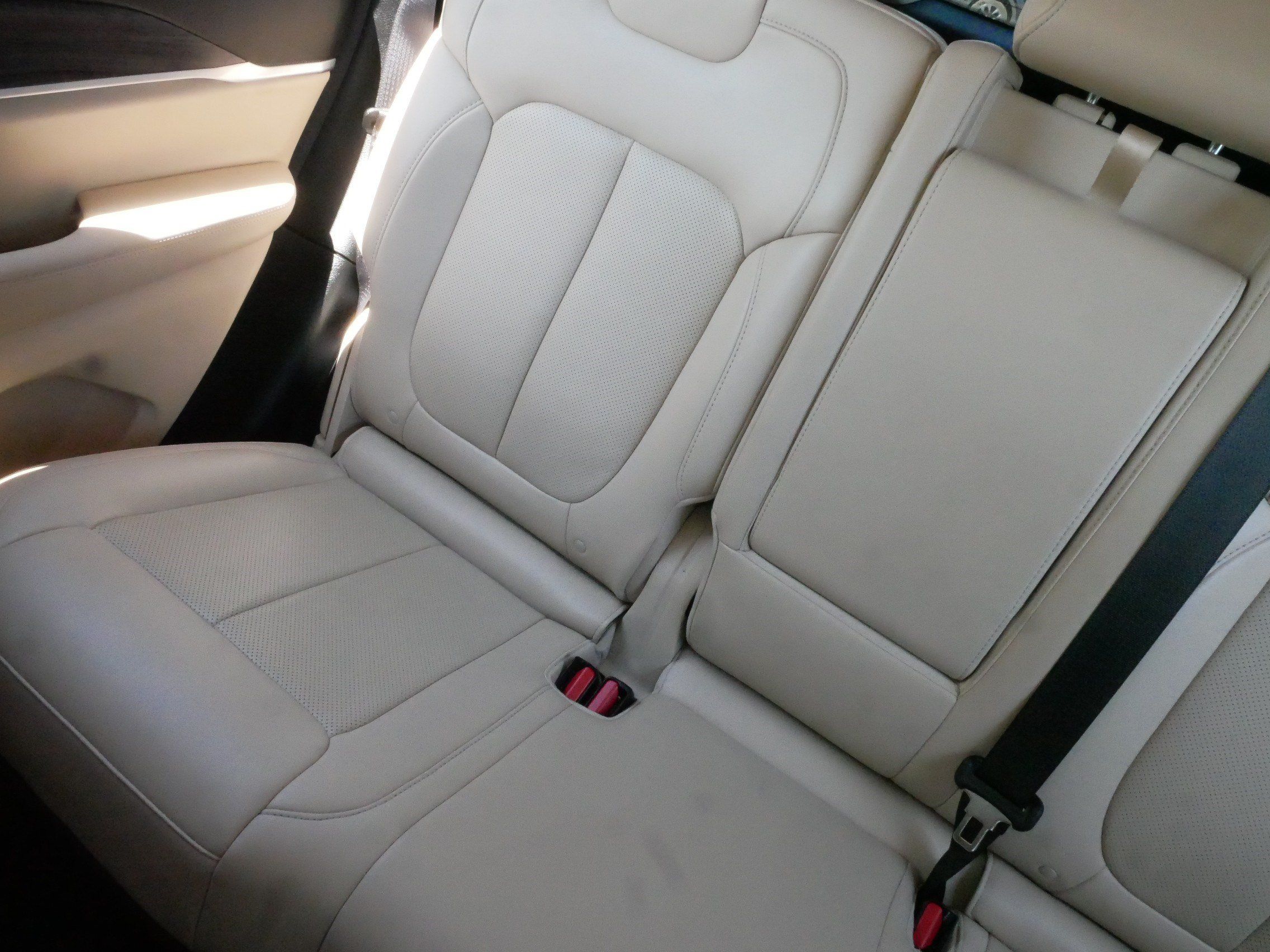 Used 2022 Jeep Grand Cherokee Limited w/ Luxury Tech Group II AWD/4WD image 12