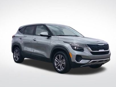 Certified 2023 Kia Seltos LX