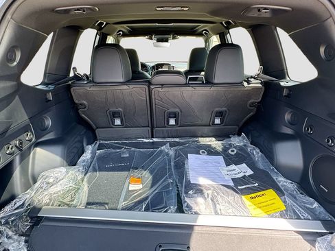New 2026 Subaru Forester Limited AWD/4WD image 33