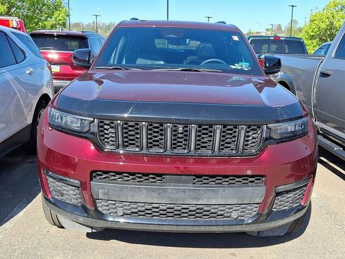 Used 2024 Jeep Grand Cherokee L Limited w/ Luxury Tech Group II AWD/4WD image 2