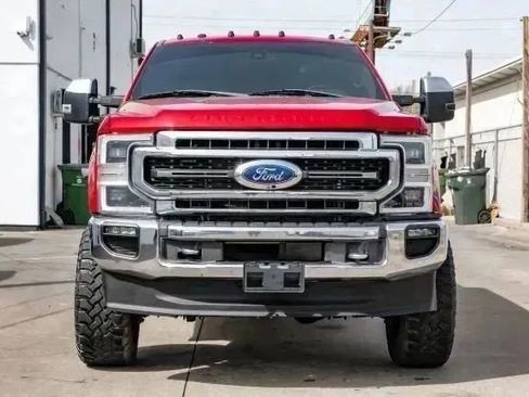 Used 2017 Ford F250 Platinum w/ Platinum Ultimate Package AWD/4WD image 8