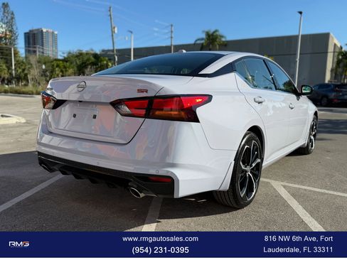 Used 2025 Nissan Altima 2.5 SR FWD image 6