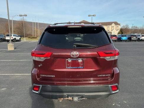 Used 2018 Toyota Highlander Limited image 6