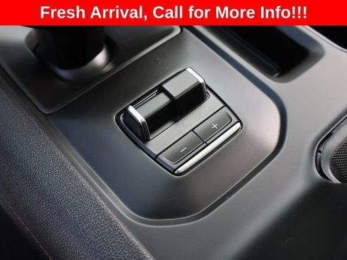 Used 2023 GMC Sierra 1500 AT4 w/ Technology Package AWD/4WD image 35