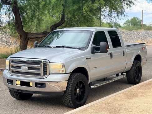 Used 2007 Ford F250 XLT AWD/4WD image 1