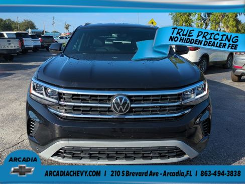 Used 2020 Volkswagen Atlas Cross Sport SE w/ Towing Package FWD image 9