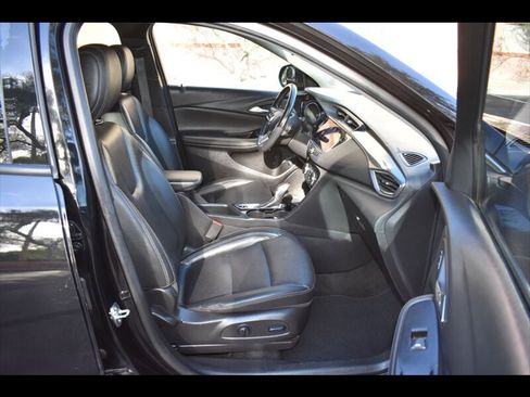 Used 2023 Buick Encore GX Essence w/ Experience Buick Package FWD image 32