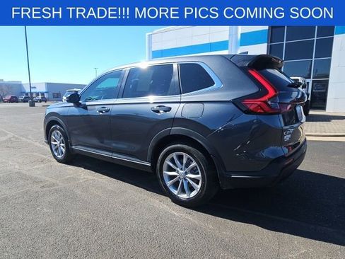 Used 2023 Honda CR-V EX image 3