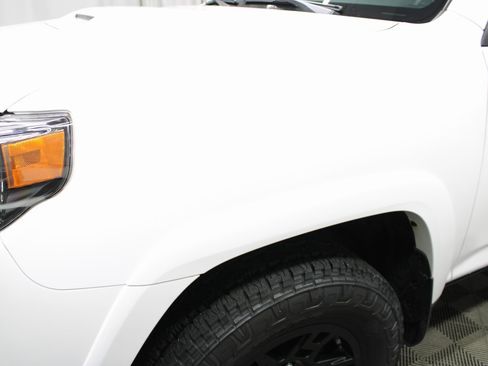 Used 2016 Toyota 4Runner TRD Pro image 38