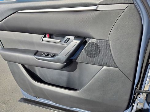 Used 2025 MAZDA CX-50 AWD 2.5 S w/ Weather Package image 17