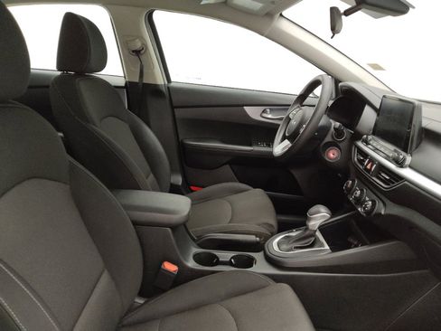 Used 2022 Kia Forte Sedan FWD image 21