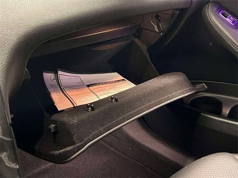 Certified 2022 Mercedes-Benz GLC 300 4MATIC image 31