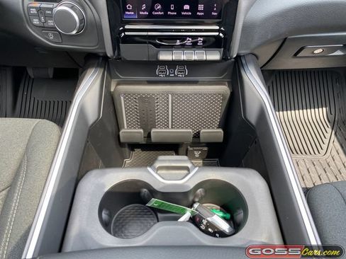 New 2026 RAM 1500 Big Horn AWD/4WD image 12