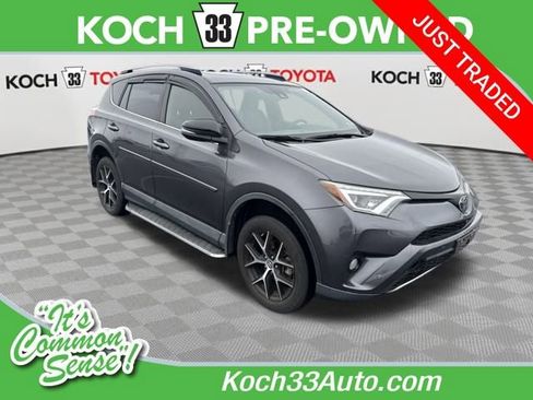 Used 2018 Toyota RAV4 SE w/ Advanced Technology Package image 1