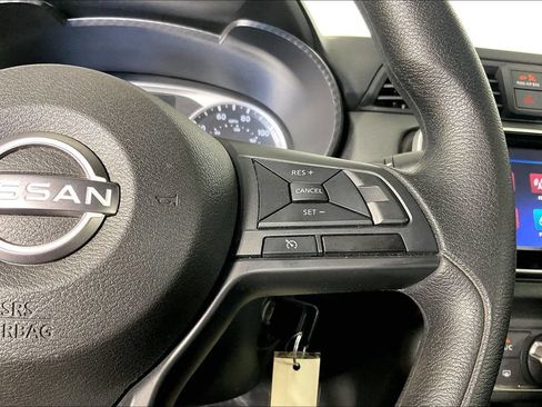 Used 2025 Nissan Versa S w/ S Plus Package FWD image 17