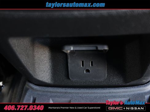 Used 2024 GMC Canyon AT4 w/ Technology Package image 36