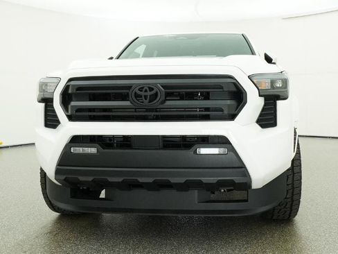 New 2026 Toyota Tacoma SR5 RWD image 34