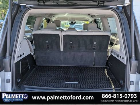 Used 2022 Jeep Wagoneer Series II RWD image 12