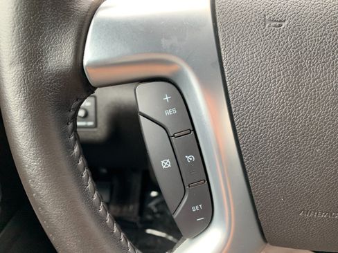 Used 2016 Chevrolet Traverse LT w/ Style and Technology Package AWD/4WD image 17