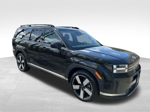 Used 2024 Hyundai Santa Fe Limited image 8