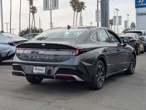 New 2025 Hyundai Sonata SEL image 4
