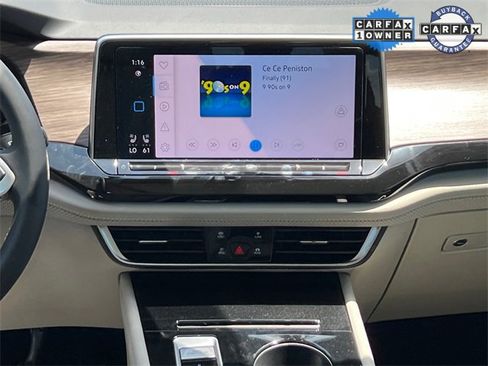 Used 2025 Volkswagen Atlas SEL Premium R-Line image 15