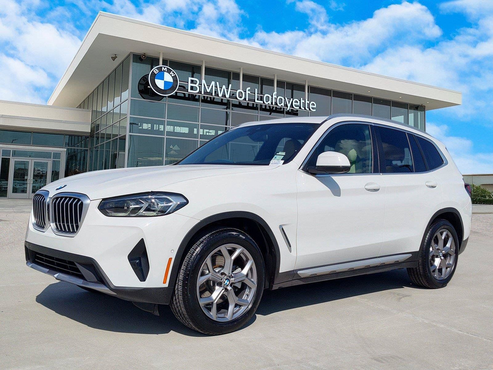 Used 2023 BMW X3 sDrive30i w/ Premium Package RWD image 1