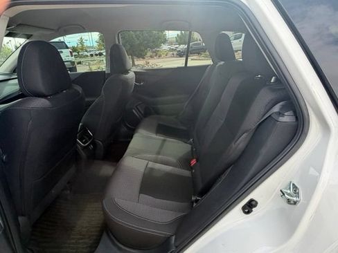 Used 2024 Subaru Outback Premium AWD/4WD image 27