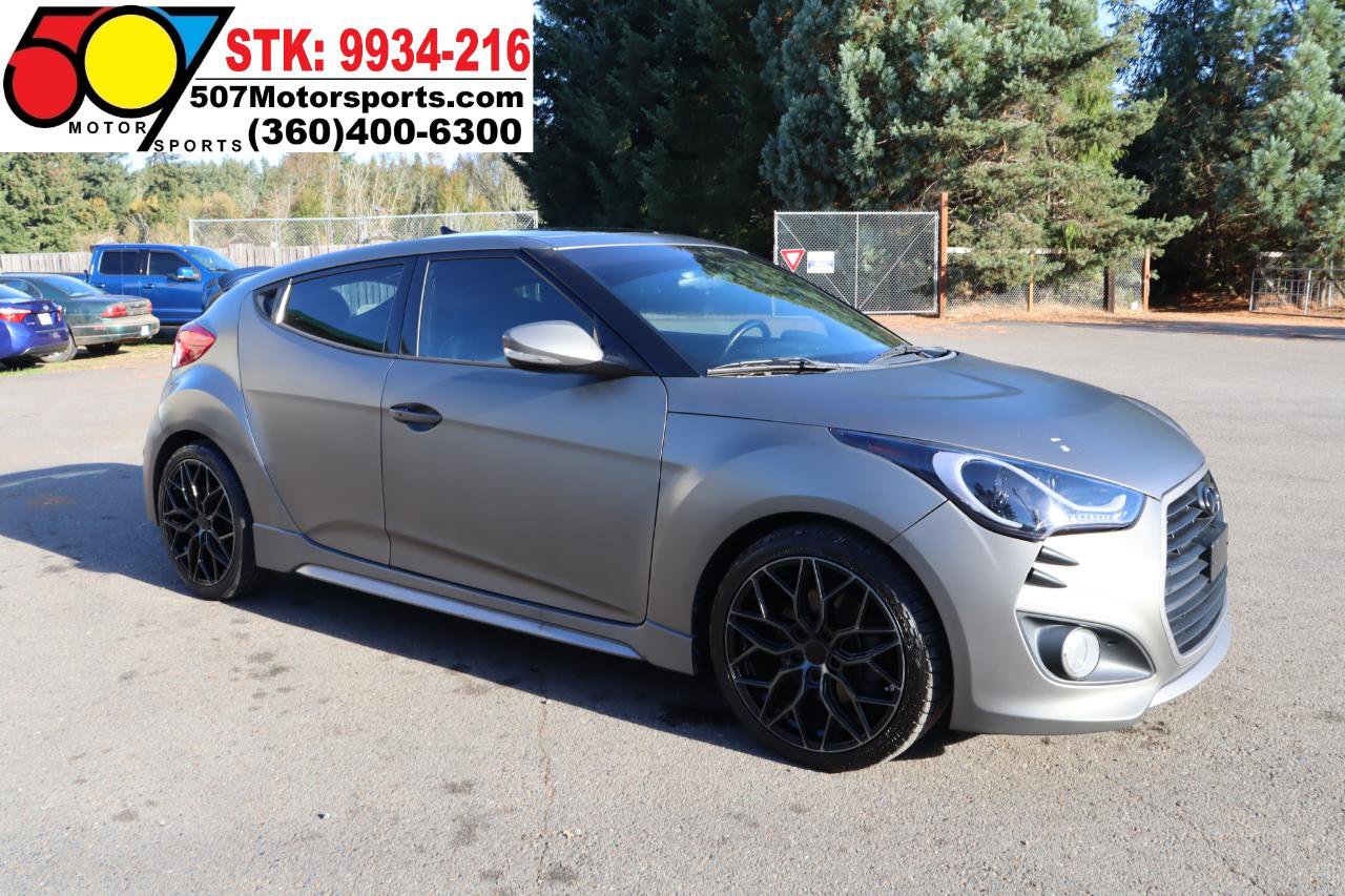 Used 2016 Hyundai Veloster Turbo w/ Option Group 04 FWD image 10