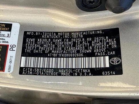 Used 2017 Toyota Camry LE FWD image 23