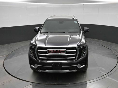 New 2026 GMC Yukon XL Elevation w/ Elevation Premium Package AWD/4WD image 27