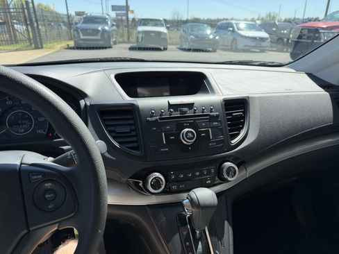 Used 2015 Honda CR-V LX image 30