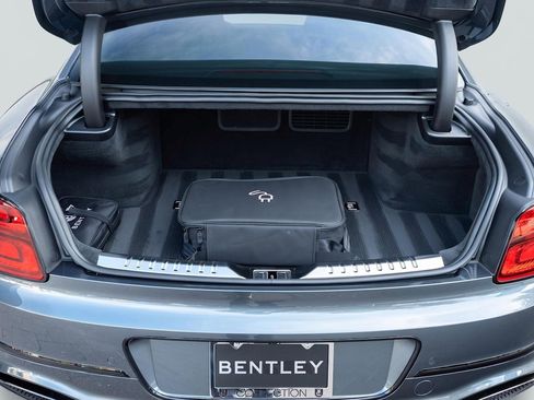 Used 2026 Bentley Flying Spur Plug-In Hybrid AWD/4WD image 15
