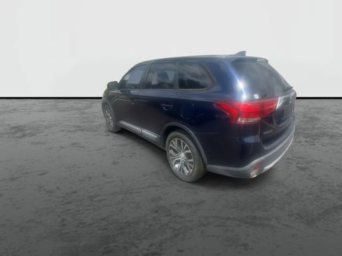 Used 2017 Mitsubishi Outlander ES FWD image 6