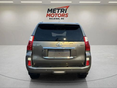 Used 2010 Lexus GX 460 image 6