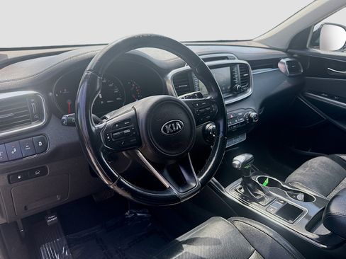 Used 2017 Kia Sorento SX FWD image 7