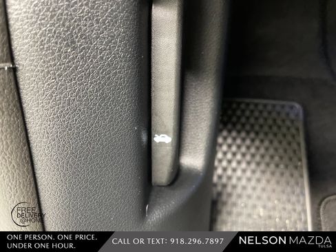 Used 2025 Genesis GV70 3.5T Sport w/ Sport Prestige Package image 26