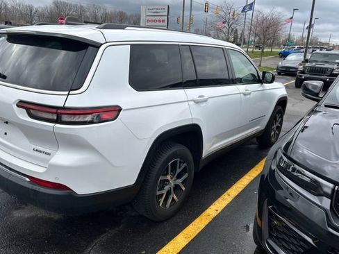 Used 2023 Jeep Grand Cherokee L Limited image 15