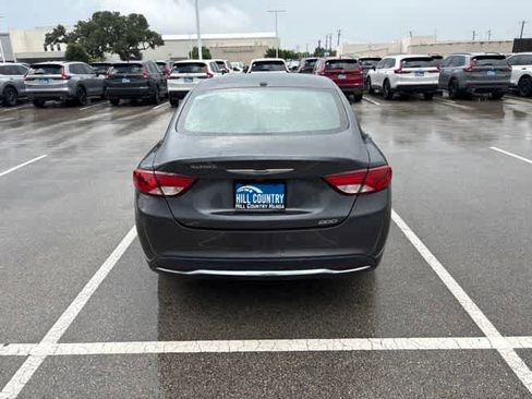 Used 2015 Chrysler 200 Limited w/ Convenience Group FWD image 3