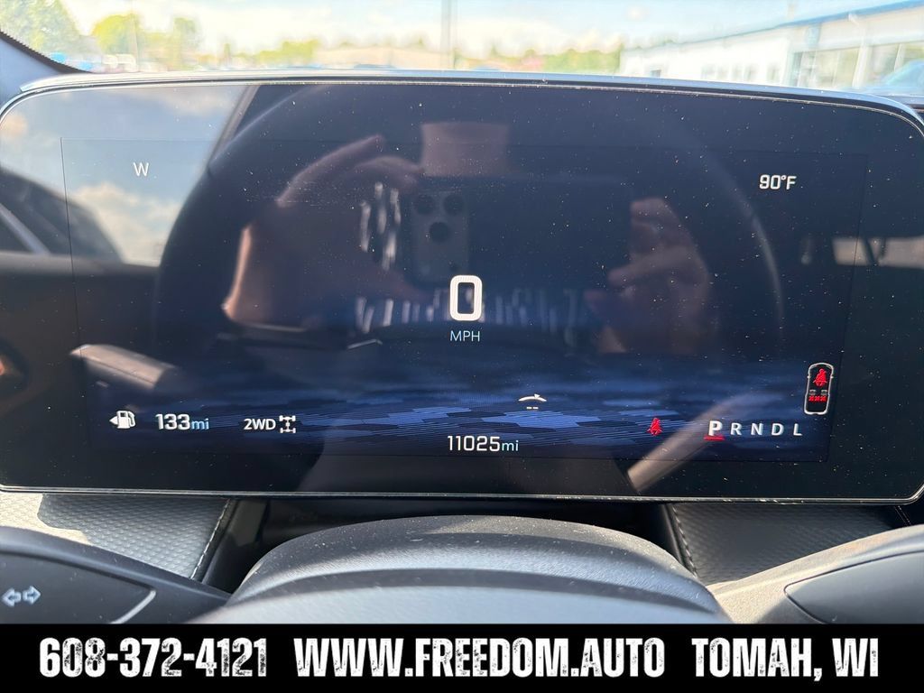 Used 2026 Chevrolet Equinox LT AWD/4WD image 17