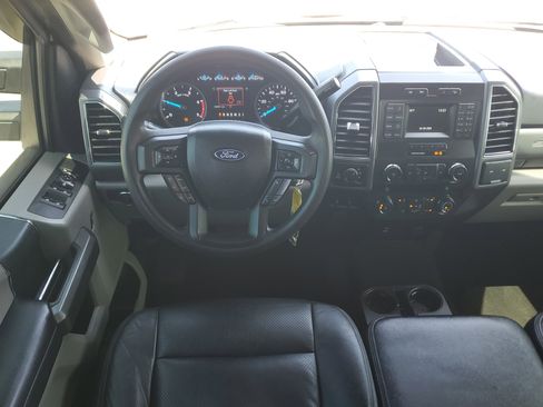 Used 2019 Ford F250 XLT w/ FX4 Off-Road Package AWD/4WD image 23