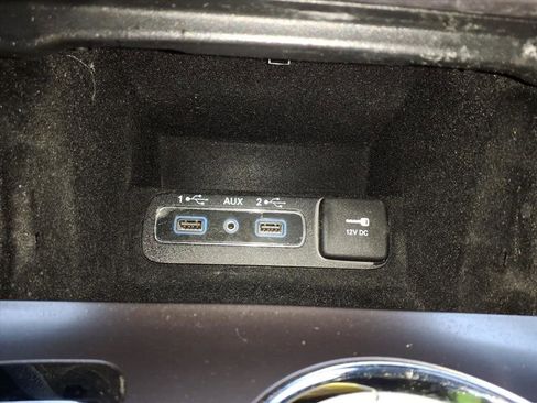 Used 2018 Jeep Grand Cherokee Laredo image 25