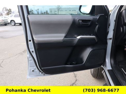 Used 2019 Toyota Tacoma SR5 image 25