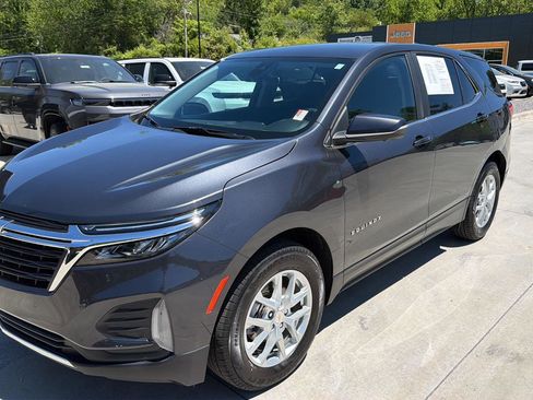Used 2023 Chevrolet Equinox LT AWD/4WD image 7