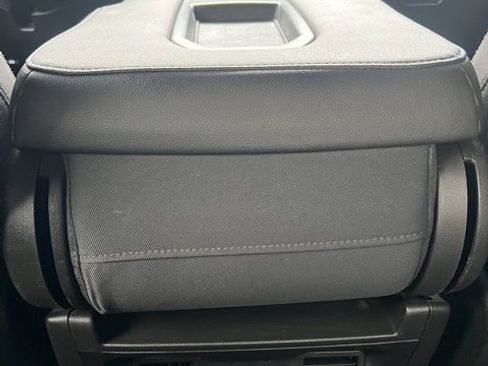 Used 2020 Chevrolet Silverado 2500 Custom w/ Custom Convenience Package image 19