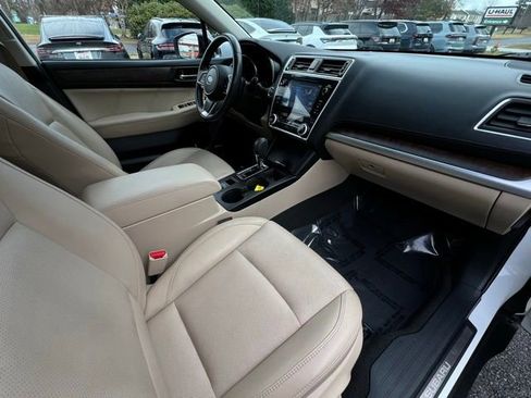 Used 2018 Subaru Outback 2.5i Limited image 21