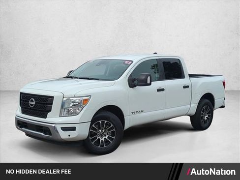 Used 2023 Nissan Titan SV w/ SV Convenience Package AWD/4WD image 1